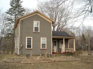 6021 Mayburn Barclay Rd, Farmdale, OH 44417