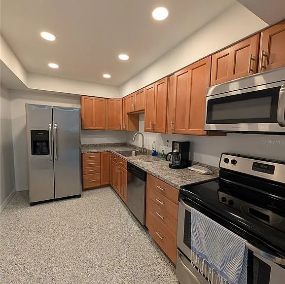 255 Dolphin Point #505 — Photo 47