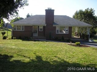 15 Gish Ln, Staunton, VA 24401