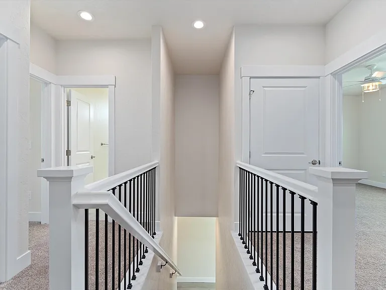 Cedar Crossing Luxury Townhomes — Photo 86