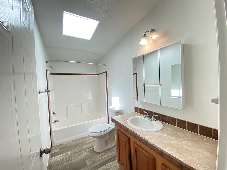 314 Manzanita Way — Photo 16