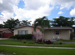 2921 NW 44th Ter, Lauderdale Lakes, FL 33313