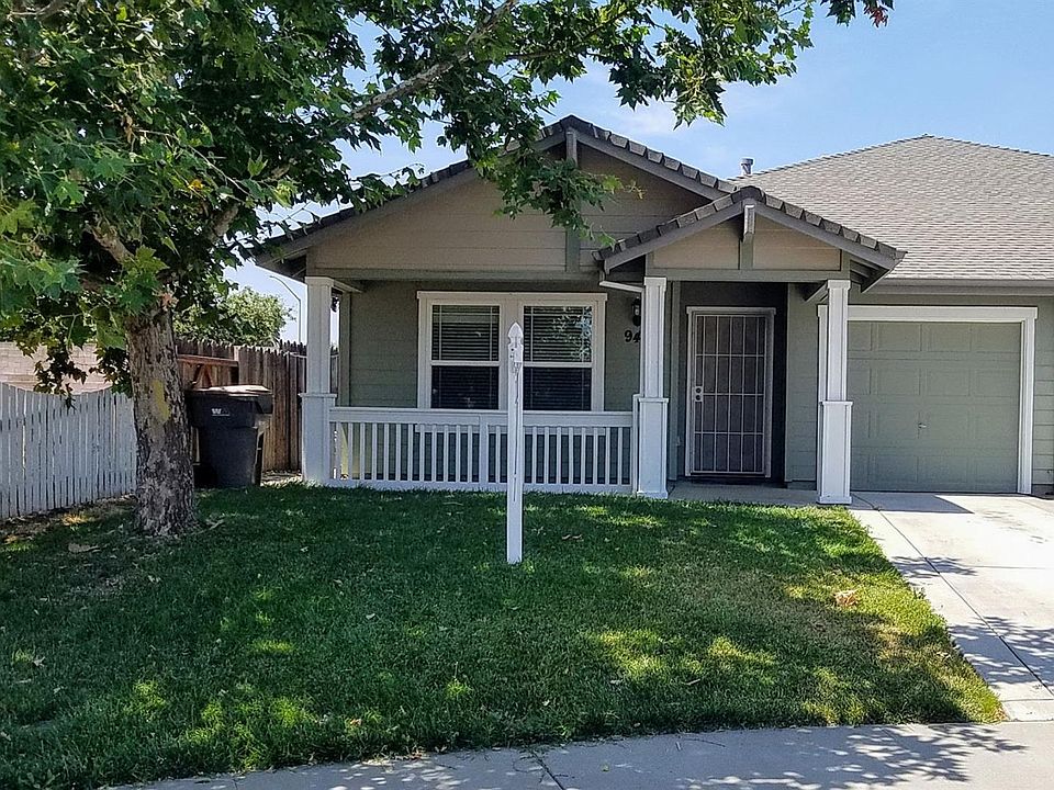 1st image of 940 Sun Valley Dr