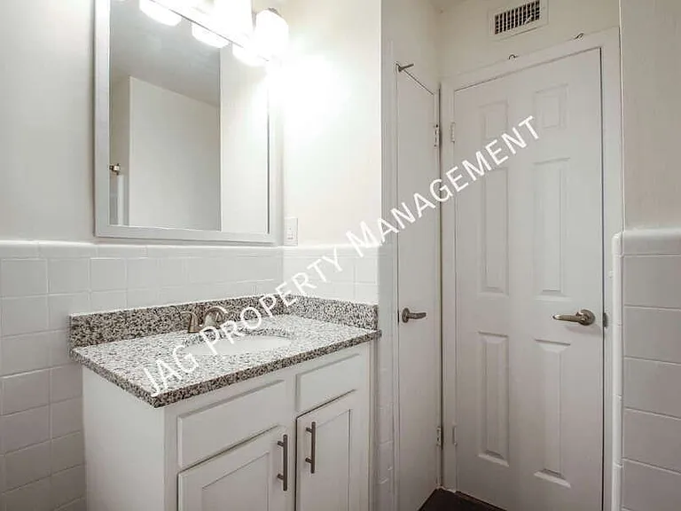 1436 Berrier St #2 — Photo 18