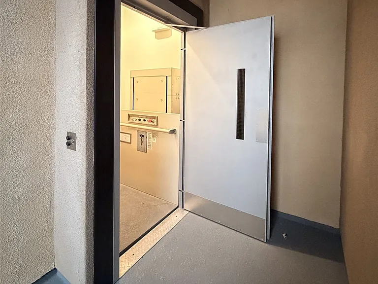 511 Azusa Ave #203 — Photo 4