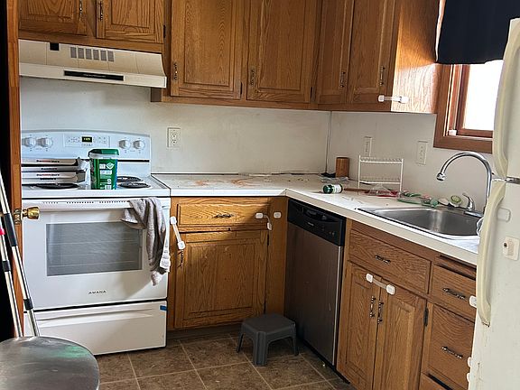 4th image of 895 Matthews Street #43