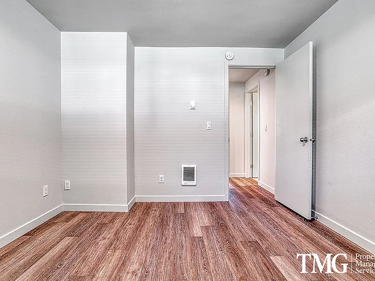 Prune Tree Apartments — Photo 14