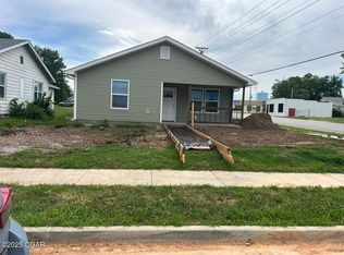 1925 S Annie Baxter Ave, Joplin, MO 64804