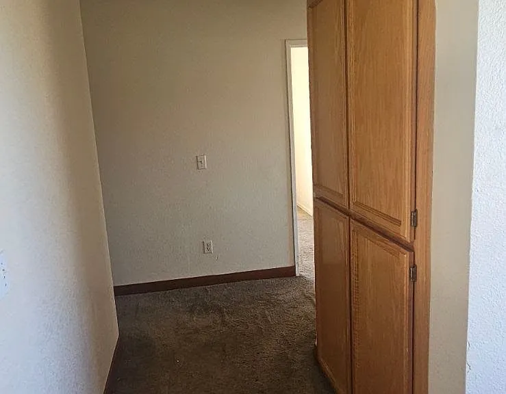 1981 Gordon Verner Cir — Photo 18