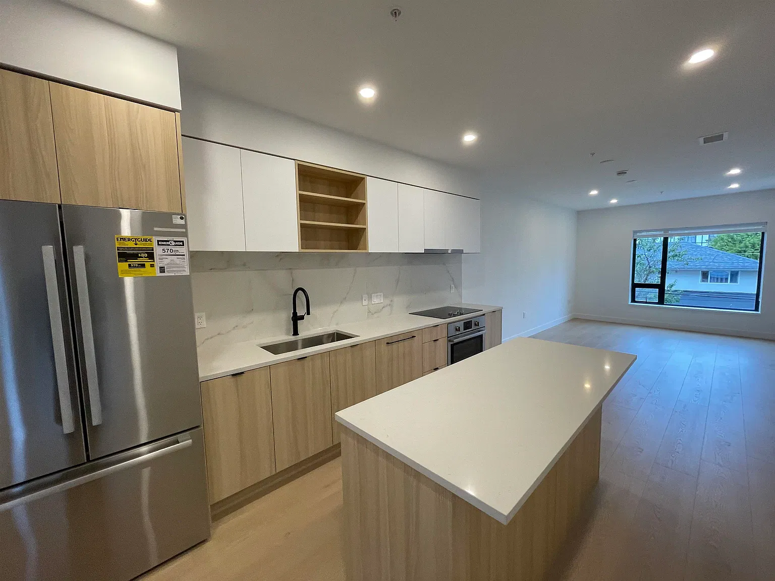 4 bed, 1757 sqft, $4,500 — Photo 3