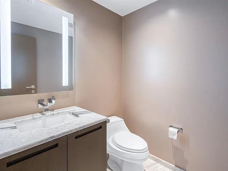 1011 Cordova St W #4103 — Photo 16