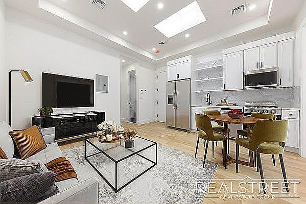1st image of 346 Chauncey St Floor 3
