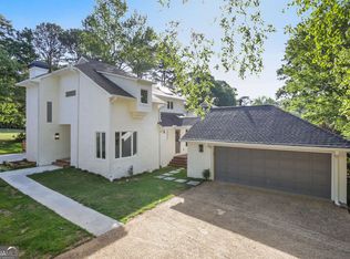 2580 Links End, Roswell, GA