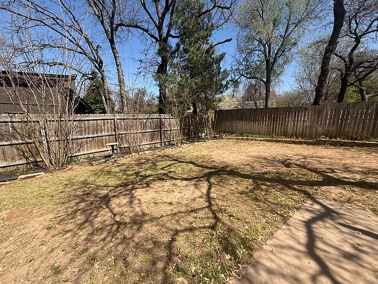 1925 Bunting Ct — Photo 81