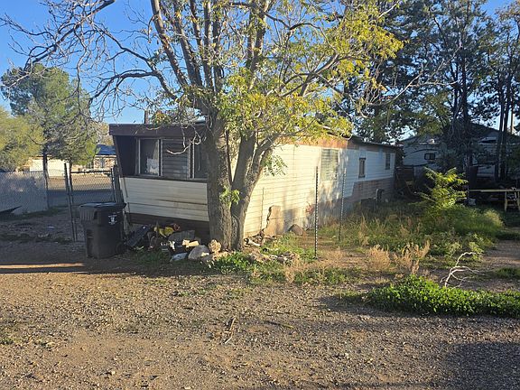 5th image of 226 S 15TH Street