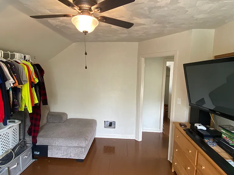 5331 Main St — Photo 8