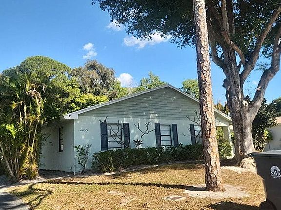 3rd image of 4430 Walden Cir