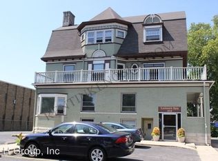 5918 8th Ave APT Y, Kenosha, WI 53140