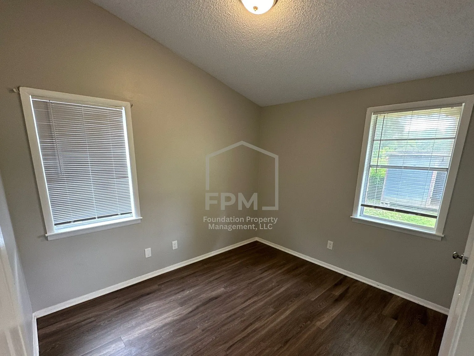 2252 Cassie Avenue - 1 — Photo 4