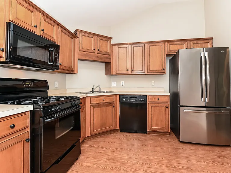 416 Arrowhead Trl — Photo 8