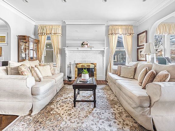 3rd image of 178 81st St