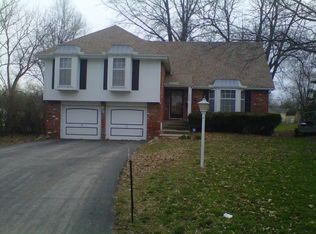 8909 E 88th Ter, Kansas City, MO 64138
