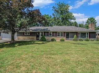 2803 Martin Manor Dr, Goshen, IN 46526