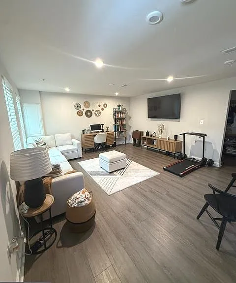 11158 Meridian Hill Way — Photo 3
