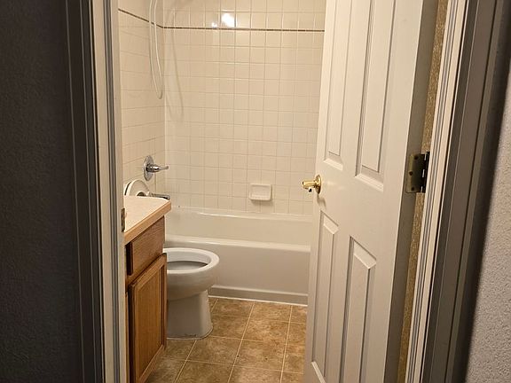 5th image of 3153 E Merganser Ln