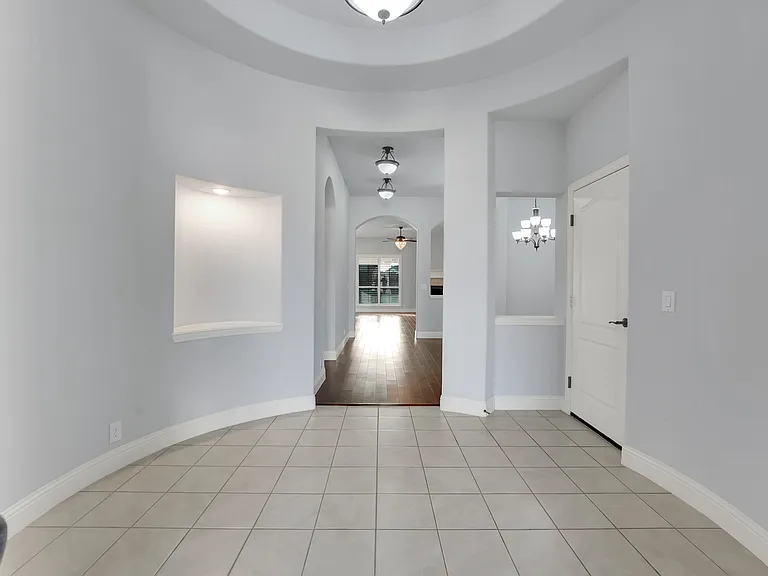 2616 Tinsley Dr — Photo 1