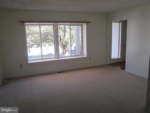 2nd image of 14409 Settlers Landing Way