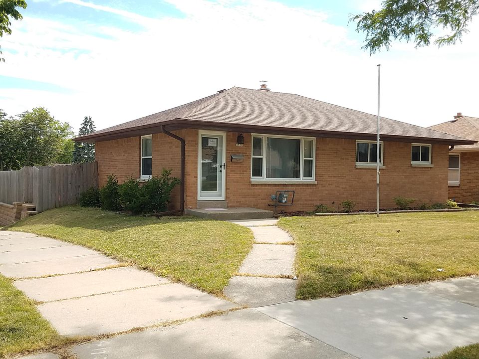1st image of 3377 E Whittaker Ave