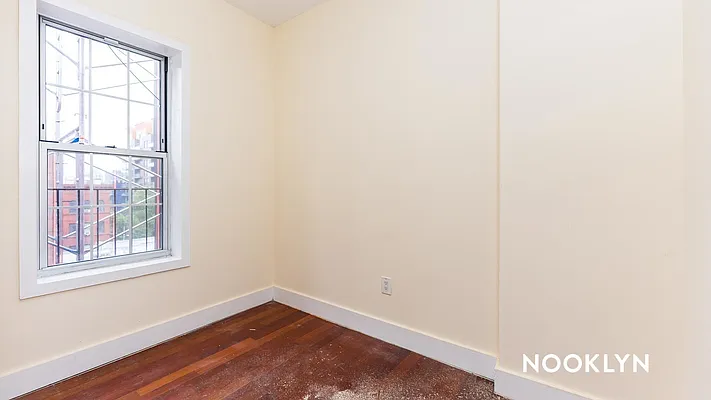 Rented by Nooklyn NYC LLC | media 39