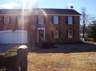 6130 Connie Sue Ave, Paducah, KY 42001