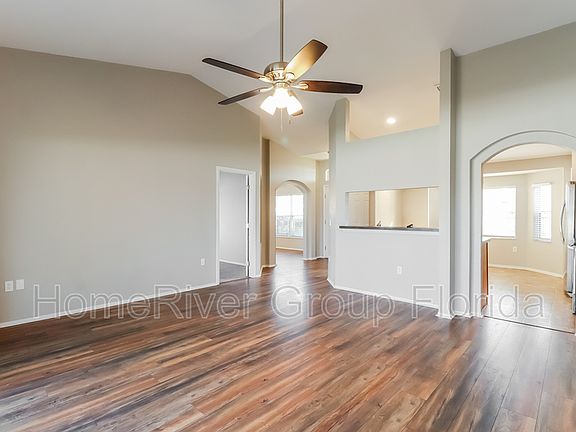 4th image of 8239 Westmont Terrace Dr