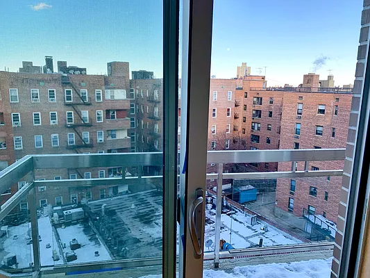 Rented by E Realty International Corp | media 7