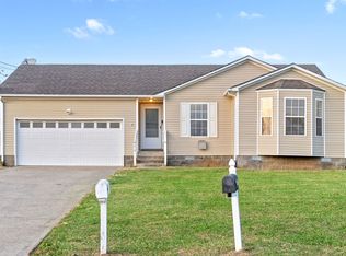 610 Avondale Rd, Oak Grove, KY 42262