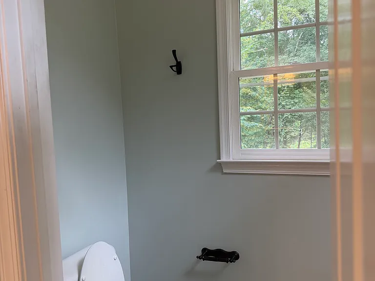 17263 Burchett Ln — Photo 11