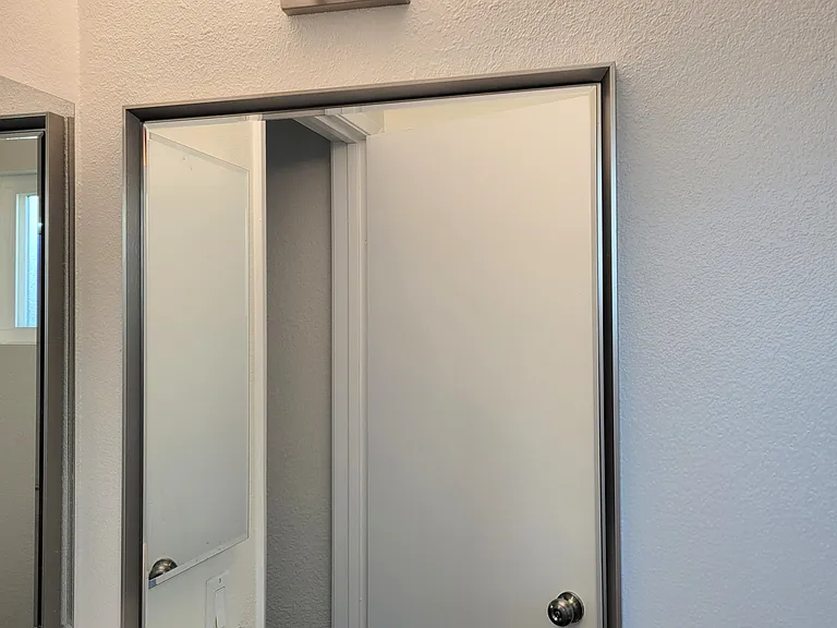 7756 Embry Ct — Photo 6