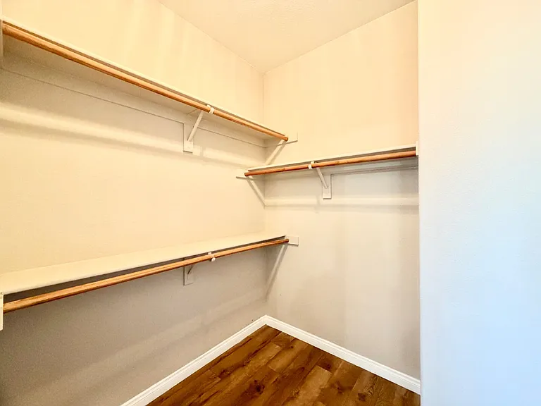 8917 Waltzing Waters Ct — Photo 28