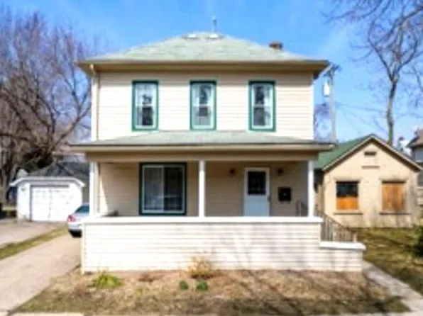 32 Ferrin Pl #2, Mount Clemens, MI 48043