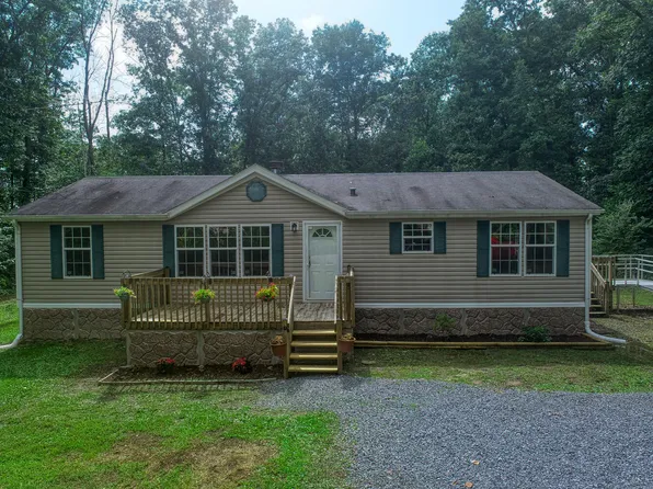 35 Johnson Hollow Ln, Greeneville, TN 37745