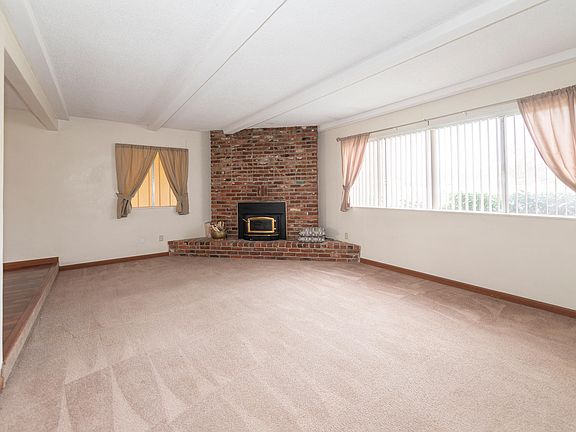 5th image of 21911 Hillside Dr