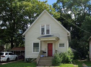 219 Adams St, Rockford, IL 61107