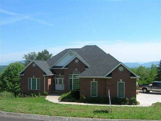 1st image of 814 Bridle Ct