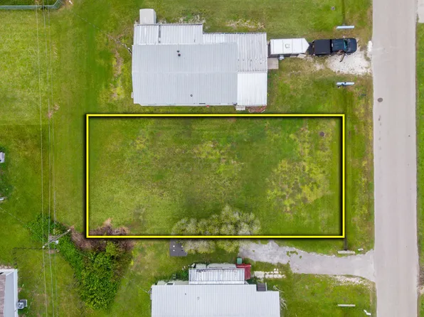 1236 E CHOBEE Street, Okeechobee, FL 34974