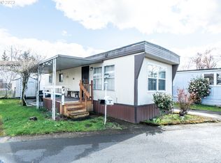 522 SE 199th Ave UNIT 9, Portland, OR 97233