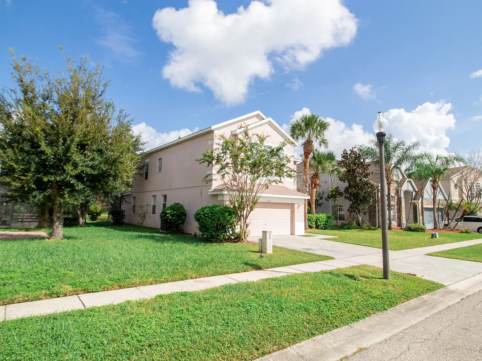 4 bed, 3.5 bath, 3111 sqft, $3,500 — Photo 3