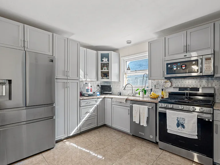65 Miller Ave #2 — Photo 9