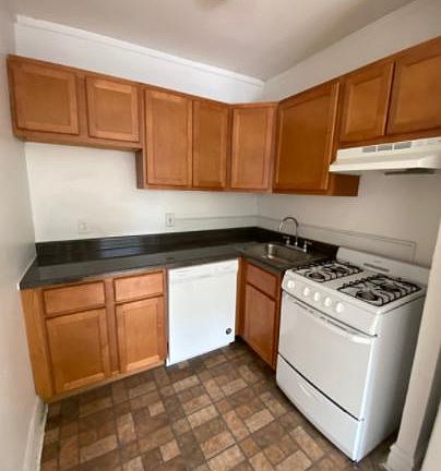 4th image of 1717 W North Ave Unit 2